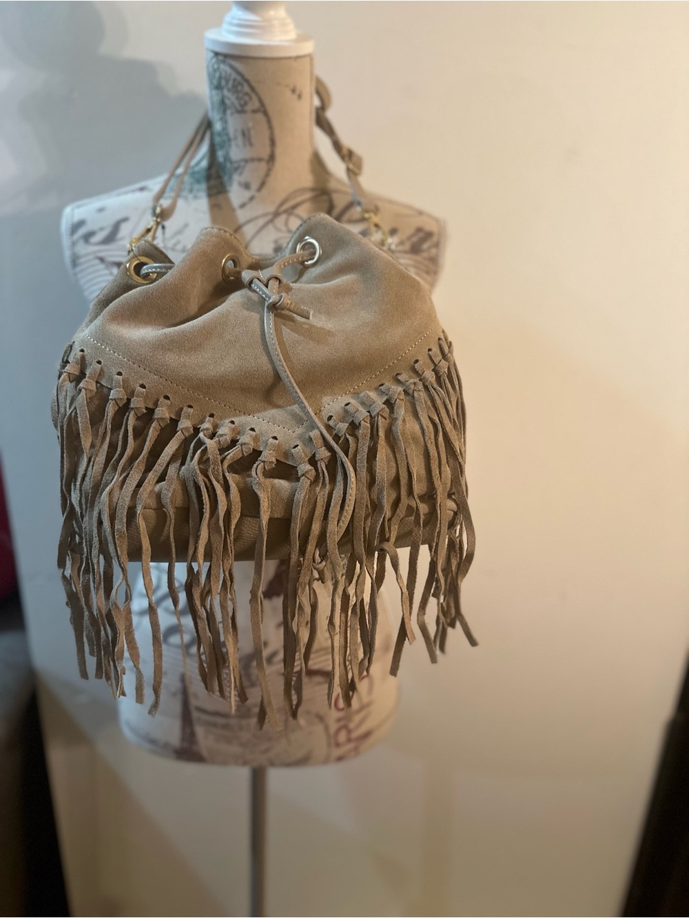 Fringe Suede Drawstring Shoulder Bag - Taupe